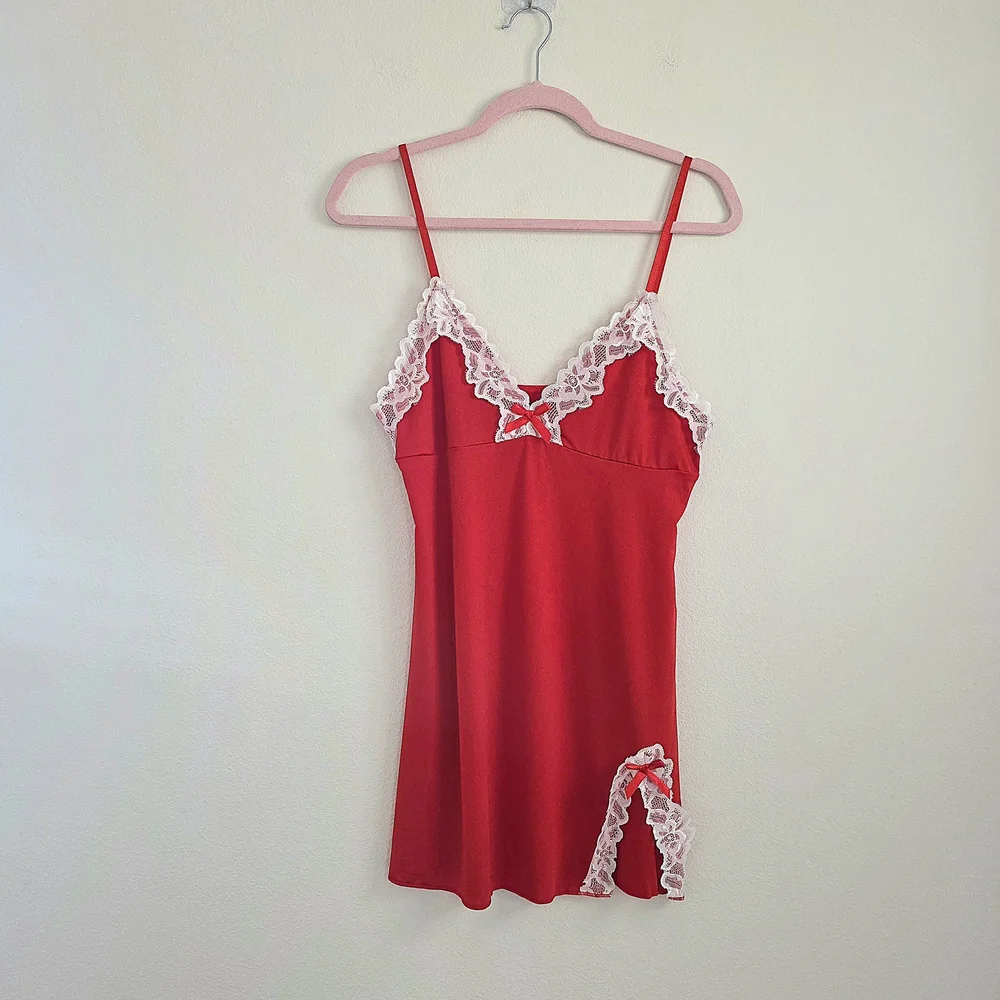 NWOT Valentines DAY Red Lace Trim Chemise - Picture 1 of 4